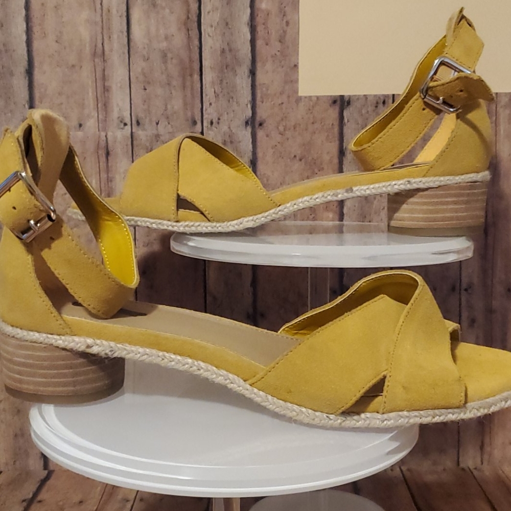 Torrid Womens 11 WIDE Ankle Straps